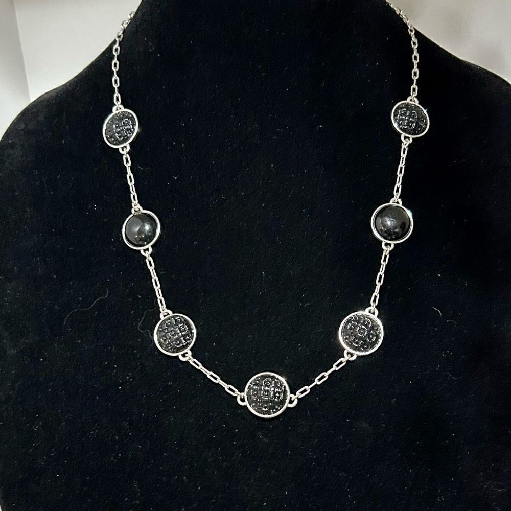 Liz & Co Women's Silver & Black Rhinestone Gems Princess Collar Jewelry Necklace
